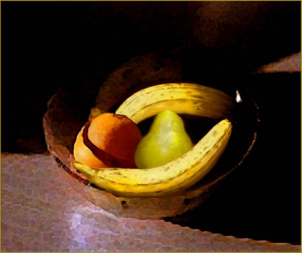 Glass Bowl with Fruit